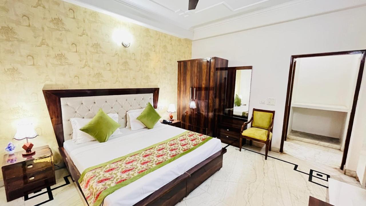 Hotel Starline Sector 28 Gurgaon Exterior photo